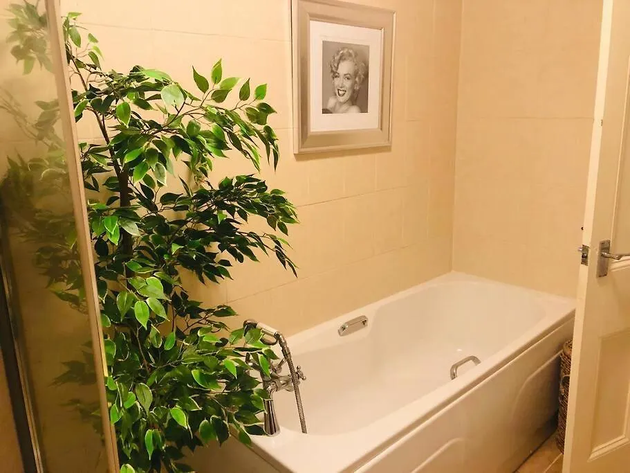 Apartman Ilkley Garden Suite